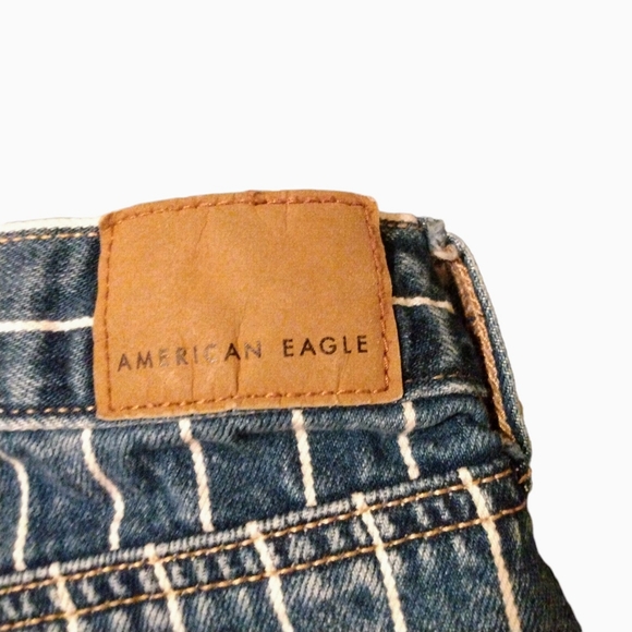 AMERICAN EAGLE Vintage Women's Stretch Striped Blue Denim Mom Jeans Size 14 - Picture 6 of 7